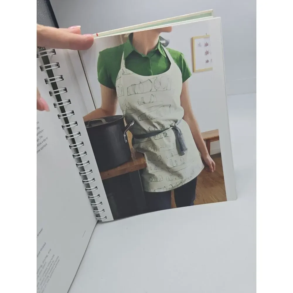 Lotta Jansdotter's Simple Sewing: Patterns and How-To for 24 Fresh and Easy Pro